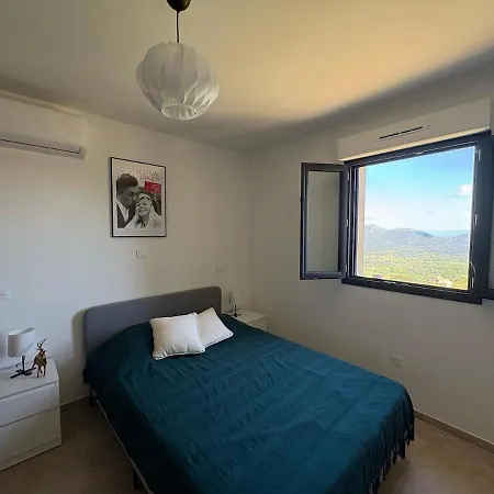 Bella Vista